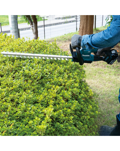 Акумуляторний кущоріз Makita LXT DUH506Z+ акумулятор BL1830B+ зарядний пристрій DC18RC - фото 4 Акумуляторний кущоріз Makita LXT DUH506Z+ акумулятор BL1830B+ зарядний пристрій DC18RC - фото 4