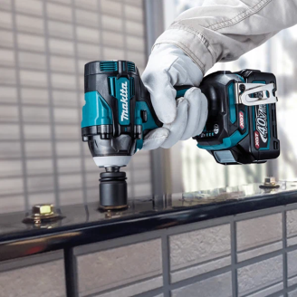 Акумуляторний ударний гайкокрут MAKITA XGT TW005GD201+ набір головок E-16601 + протиударні рукавиці  P-84573