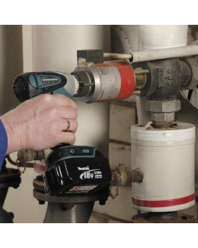 Аккумуляторний ударний шурупокрут Makita LXT BTD140RFE  - фото 3