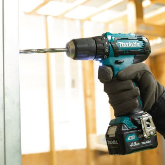 Аккумуляторная дрель-шуруповерт Makita CXT DF333DWME