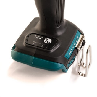 Аккумуляторный ударный шуруповерт (импакт) Makita LXT DTD154Z (каркас)