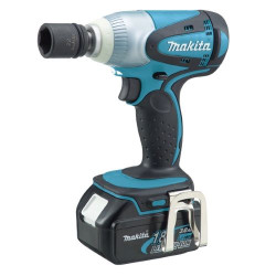Аккумуляторный ударный гайковерт (импакт) Makita LXT DTW251RFJ