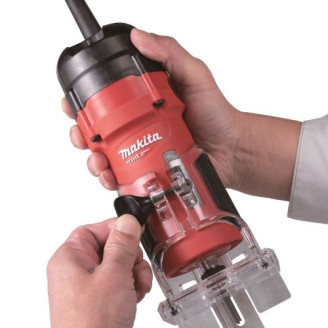 Фрезер сетевой Makita MT M3702