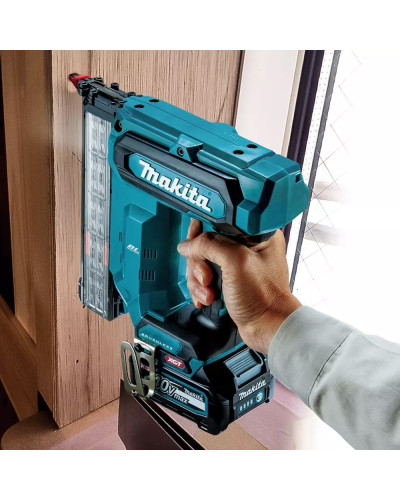 Аккумуляторный гвоздезабиватель Makita XGT FN001GZ (каркас)  - фото 5