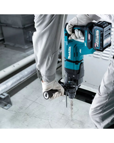 Акумуляторний перфоратор MAKITA XGT HR007GZ01 (каркас)  - фото 2