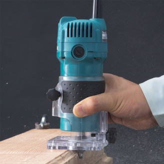 Фрезер сетевой Makita 3709