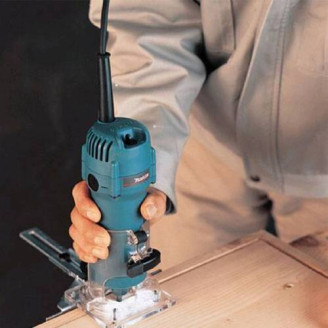 Фрезер сетевой Makita 3709