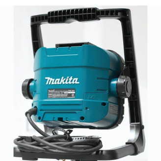 Аккумуляторний фонарь Makita LXT DEAD ML805 (каркас)