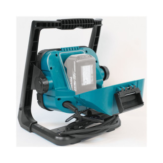 Аккумуляторний фонарь Makita LXT DEAD ML805 (каркас)