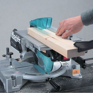 Комбінована настільна  та  торцева пила MAKITA LH1040