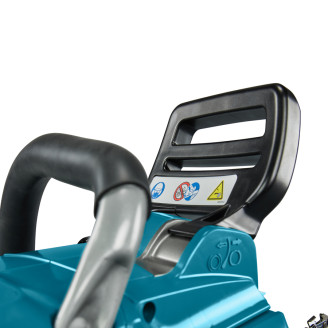 Аккумуляторная цепная пила Makita XGT 40 V MAX UC012GT101