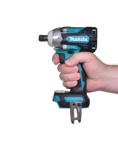 Аккумуляторный ударный гайковерт Makita LXT DTW301Z (каркас)  - фото 3