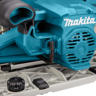 Аккумуляторная дисковая пила Makita LXT DHS900Z (каркас)