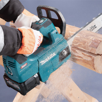 Аккумуляторная цепная пила Makita XGT UC004GM101