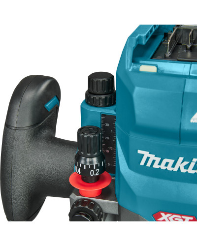 Аккумуляторный фрезер MAKITA XGT RP001GZ (каркас)  - фото 4