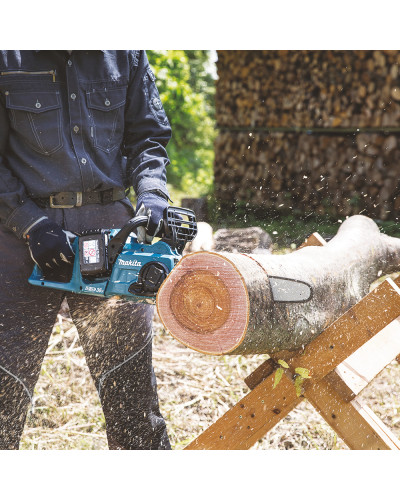 Набір акумуляторно інструменту ланцюгова пила MAKITA LXT DUC353Z + 197952-5 (BL1830x2, DC18RC, Makpac 1)  - фото 5