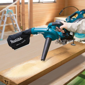 Набір садових інструмнтів Makita акумуляторна газонокосарка  DLM330Z+повітродувка DUB185Z